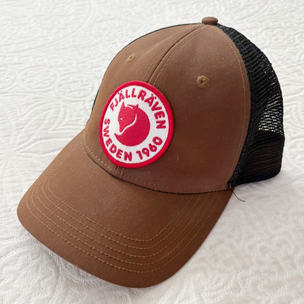 Fjallraven 1960 Logo Langtradarkeps Cap,‎ Timber Brown L/XL